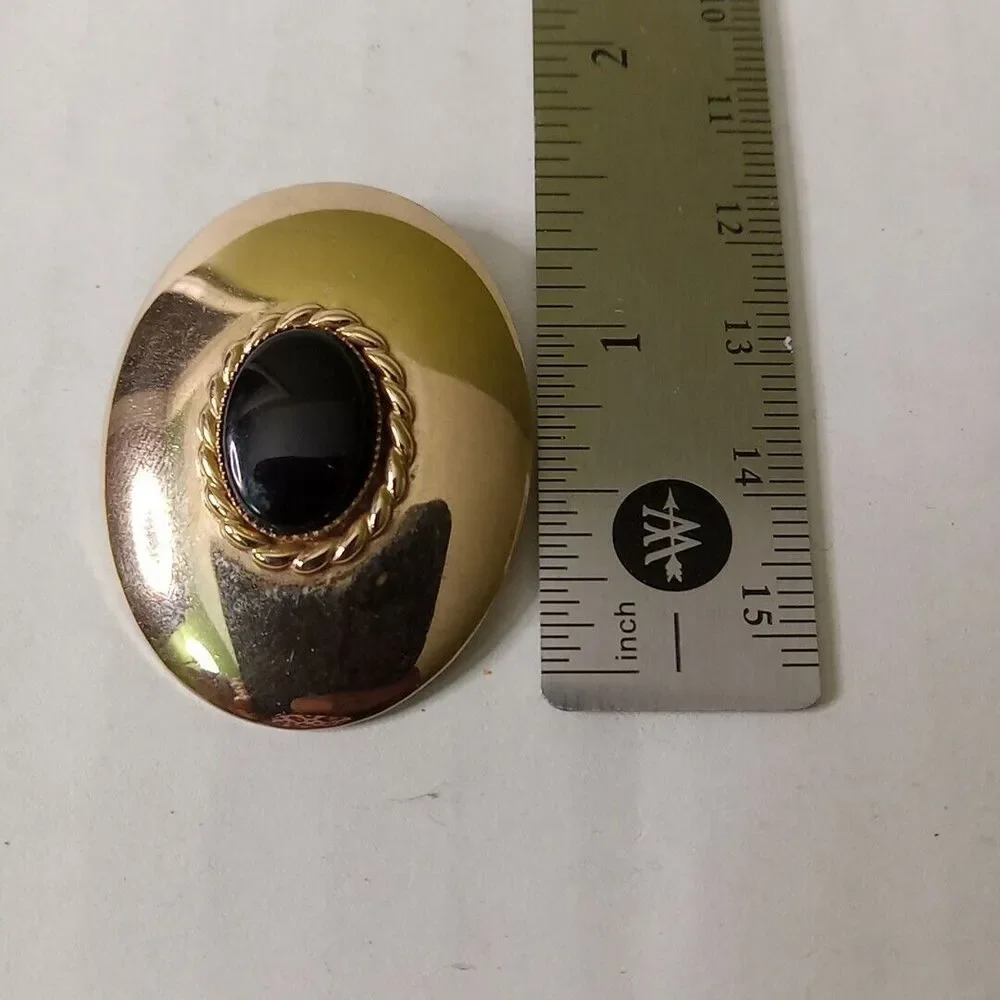 Sarah Coventry Brooch FLAWED- considerable amount of tarnish